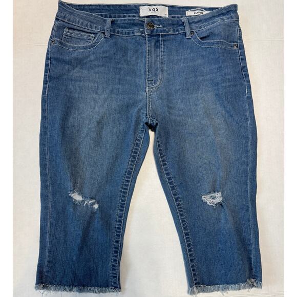 VGS Women 10 Denim Jeans Capri Everyday  Vacation Embellished Summer Edgy Travel - Picture 1 of 11